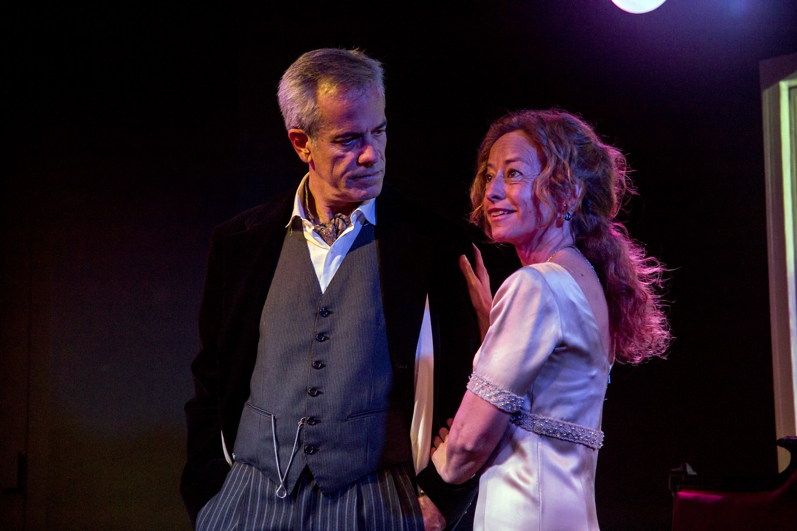 El Teatre del Sol torna a obrir portes amb Pirandello i Shaw Ràdio Sabadell El Teatre del Sol torna a obrir portes amb Pirandello i Shaw Ràdio Sabadell